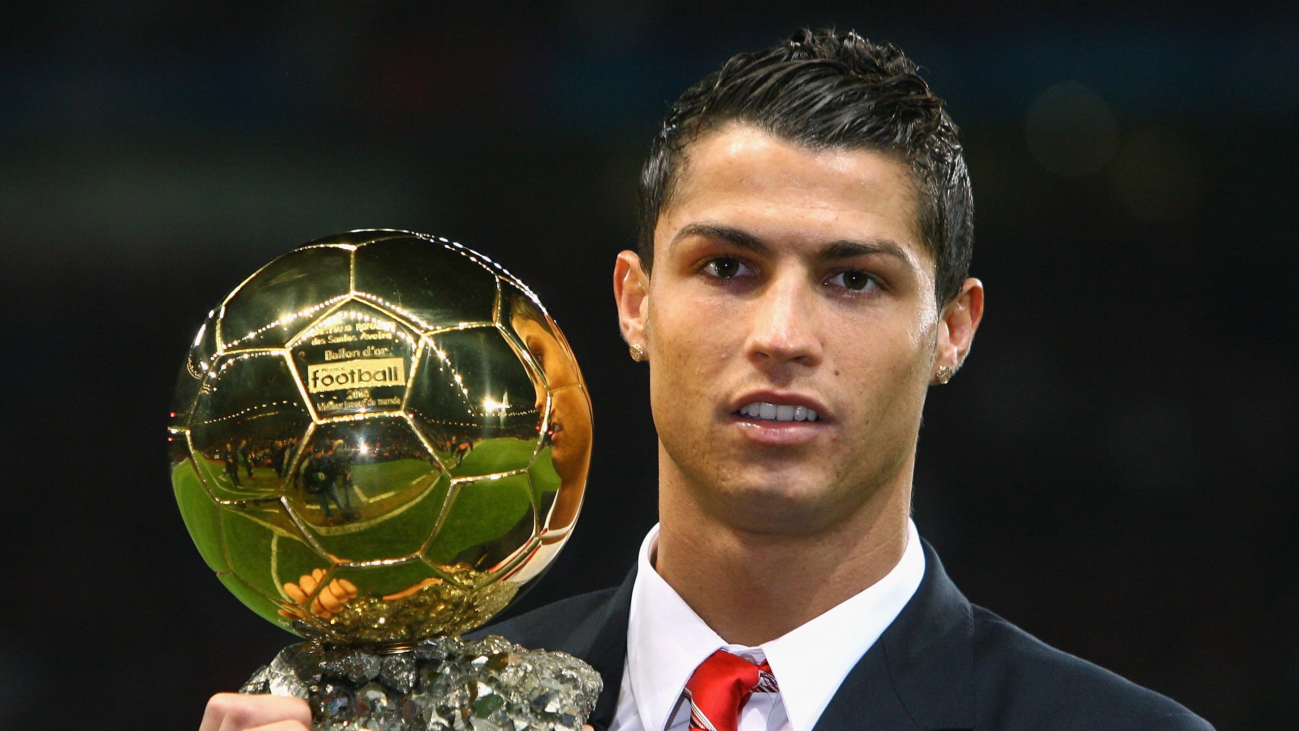 戈麦斯一舞定乾坤,个人英雄主义与团队韧性的交响诗